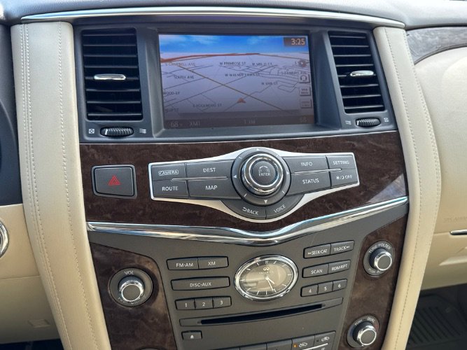 Used 2016 INFINITI QX80 Luxe w/ 22" Wheel Package AWD/4WD image 22