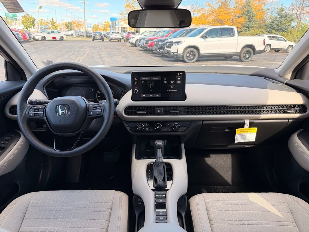 Used 2026 Honda HR-V LX image 5