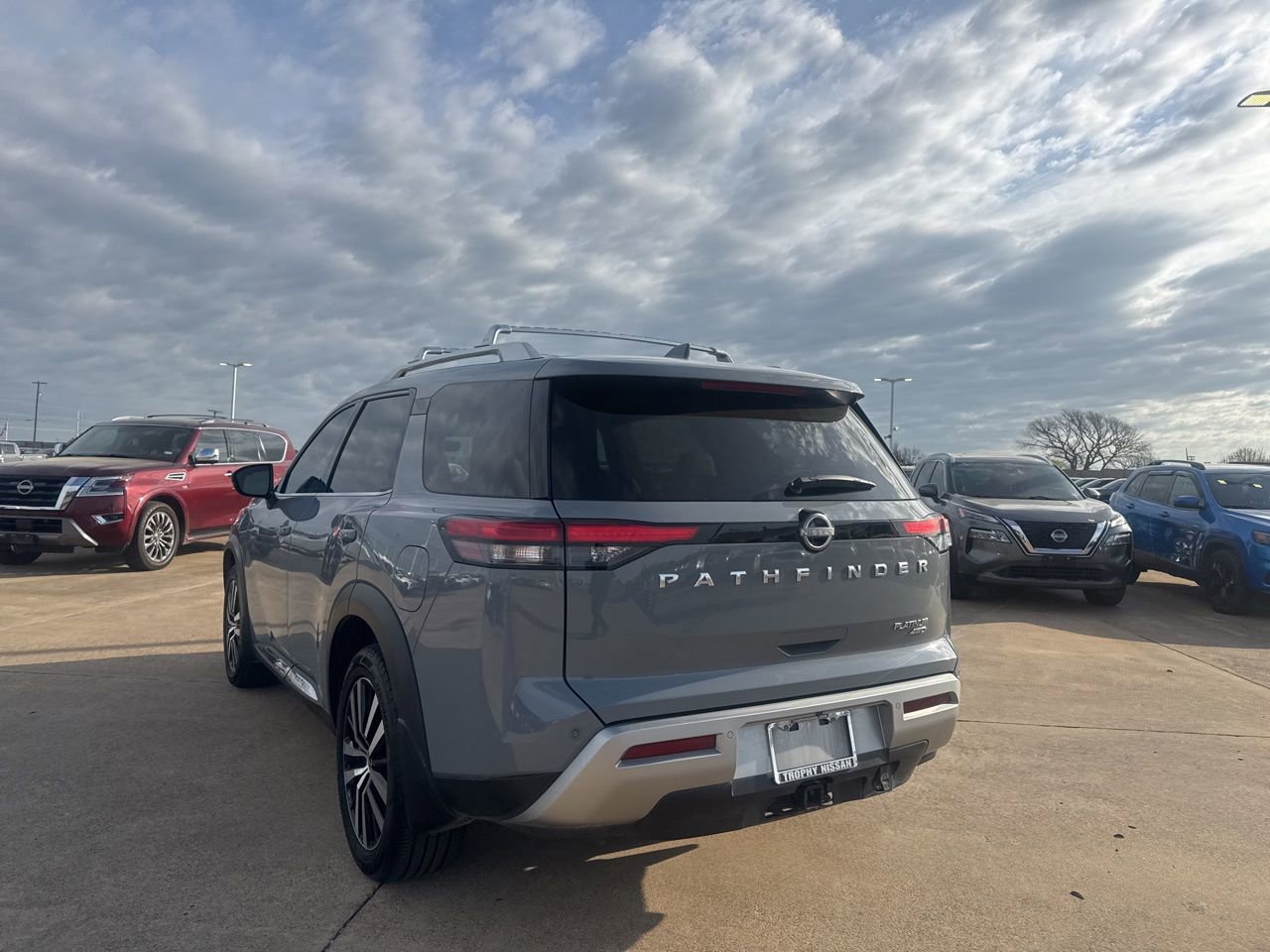 Certified 2023 Nissan Pathfinder Platinum w/ Cargo Package image 15