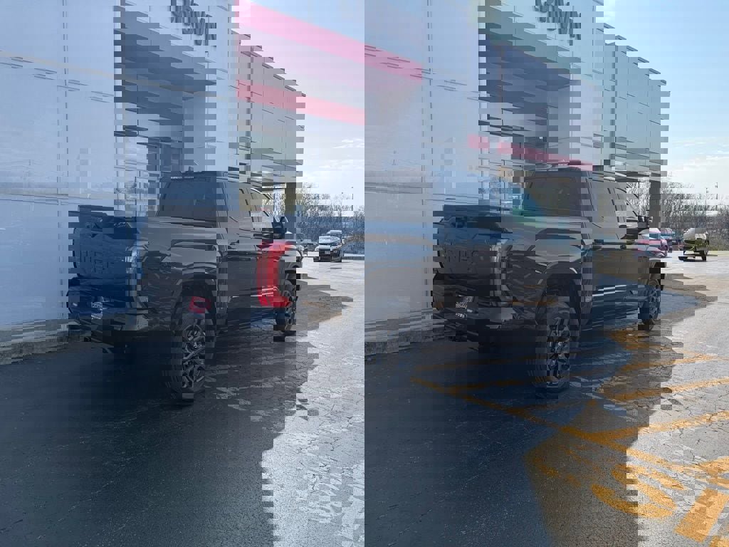 New 2026 Toyota Tundra Platinum image 5