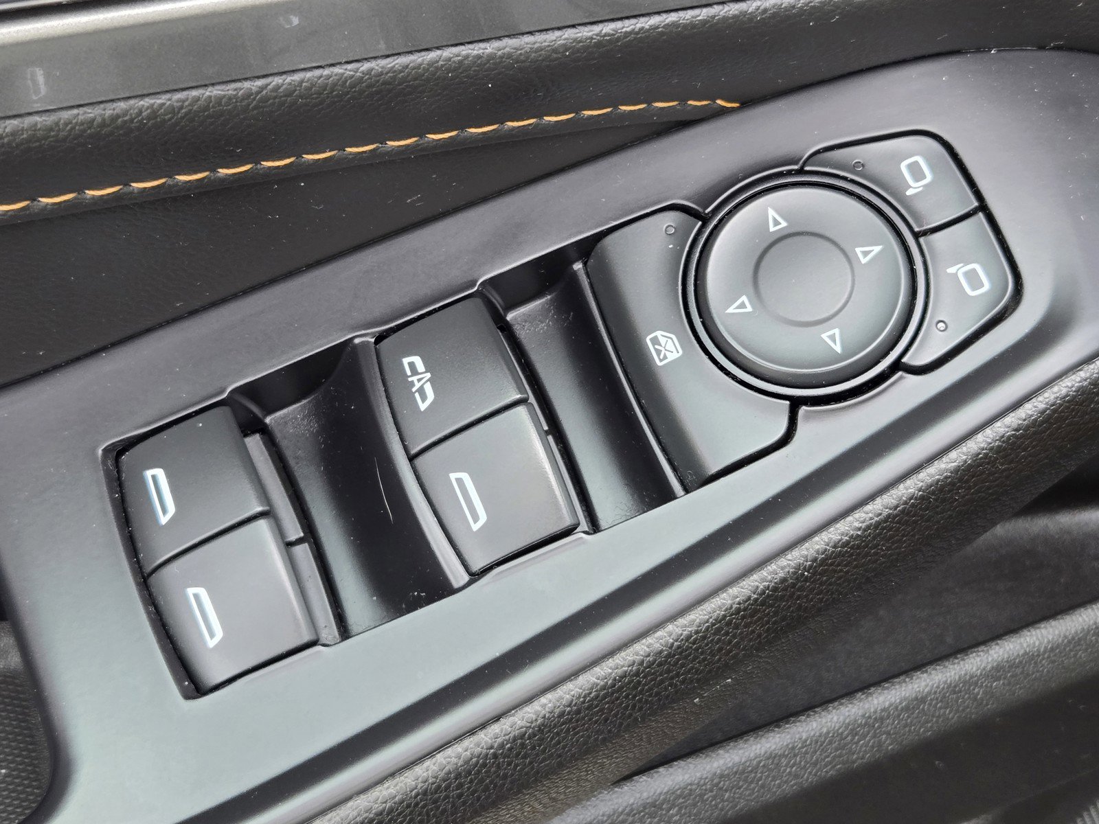 Used 2021 Chevrolet Traverse RS w/ LPO, Floor Liner Package image 17