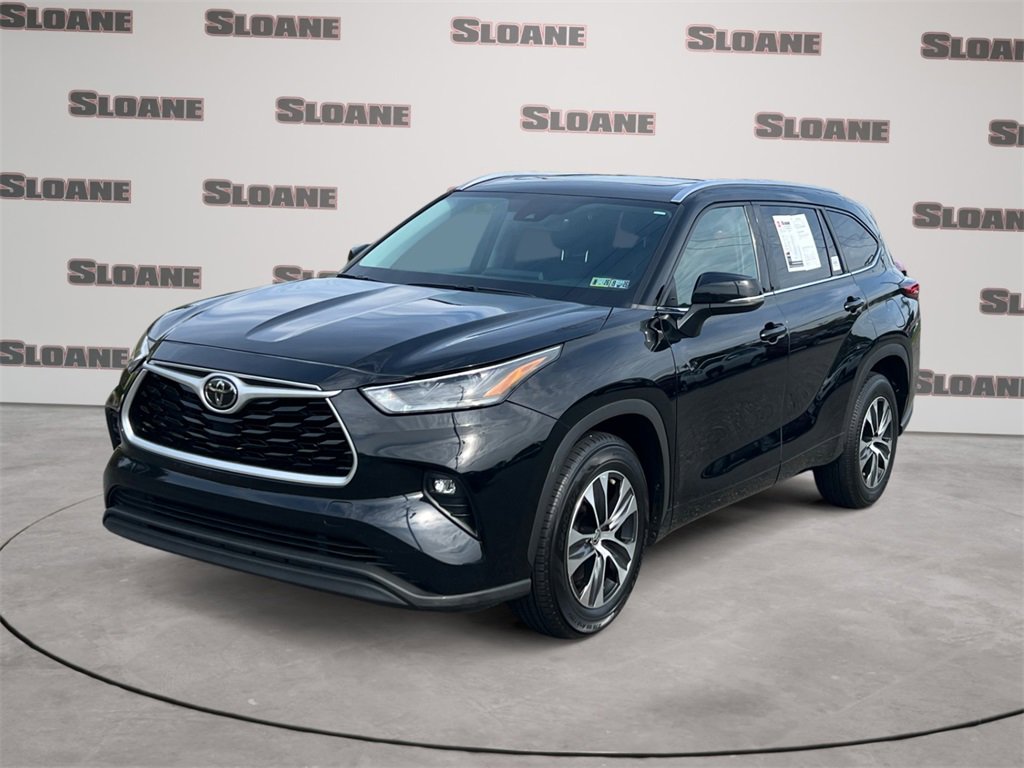 Used 2021 Toyota Highlander XLE