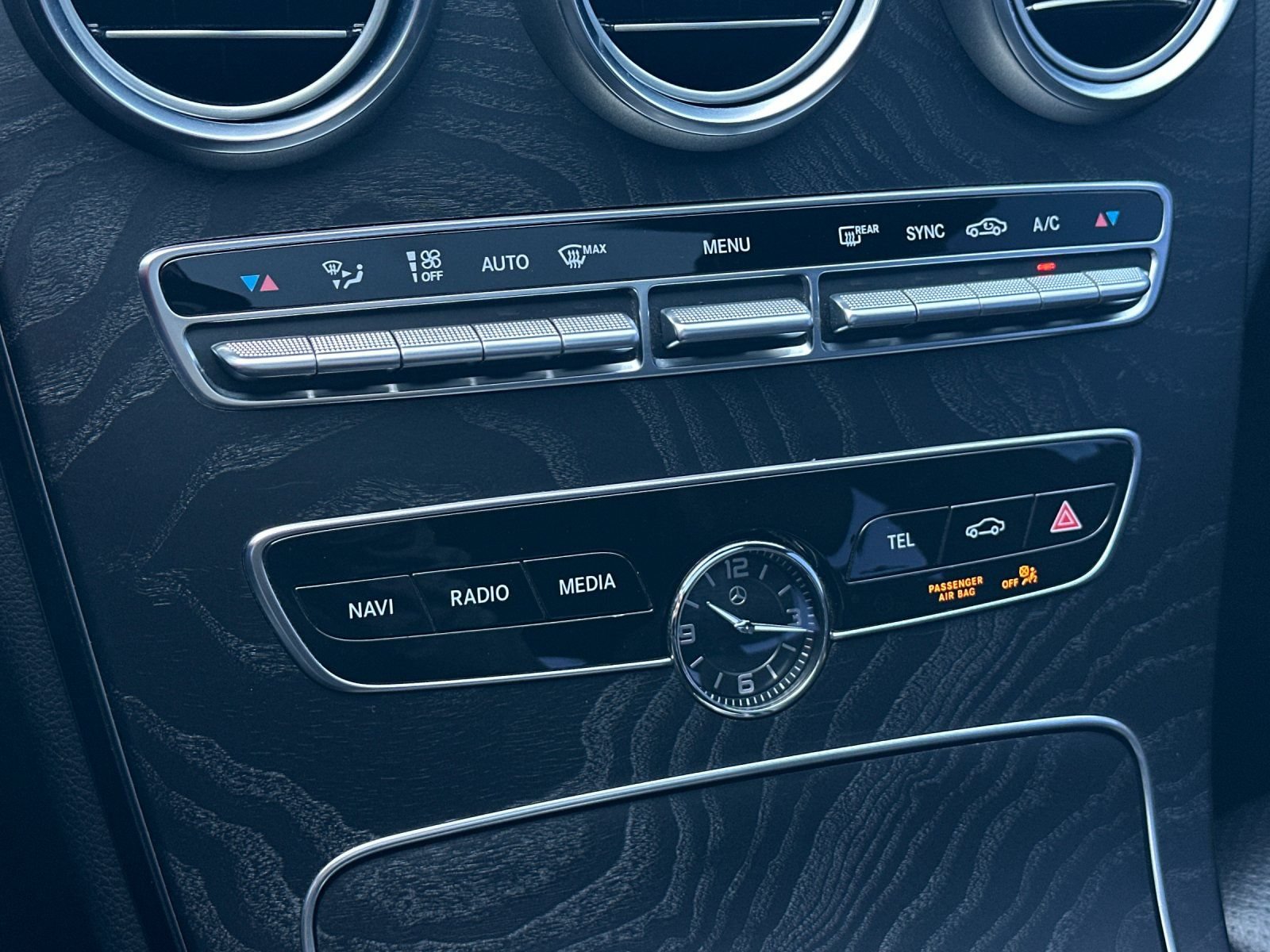 Used 2019 Mercedes-Benz C 300 Sedan image 19