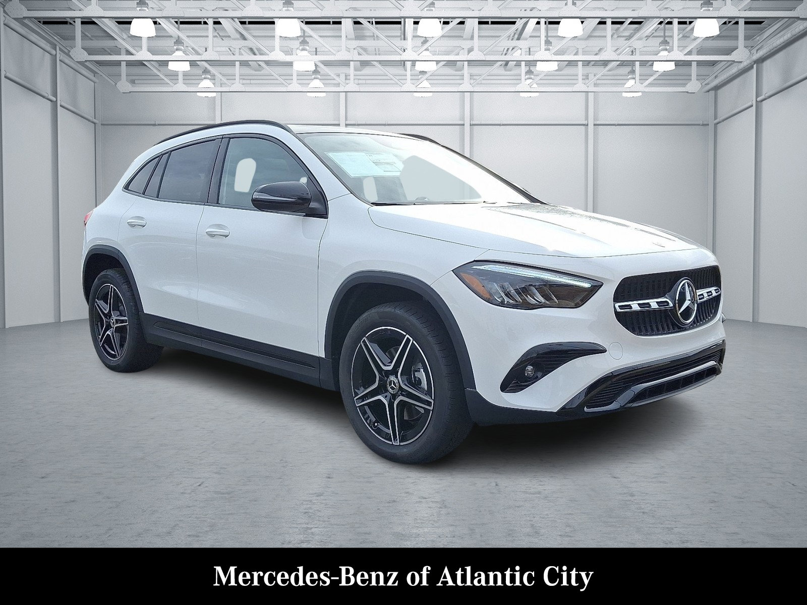 New 2026 Mercedes-Benz GLA 250 4MATIC image 1