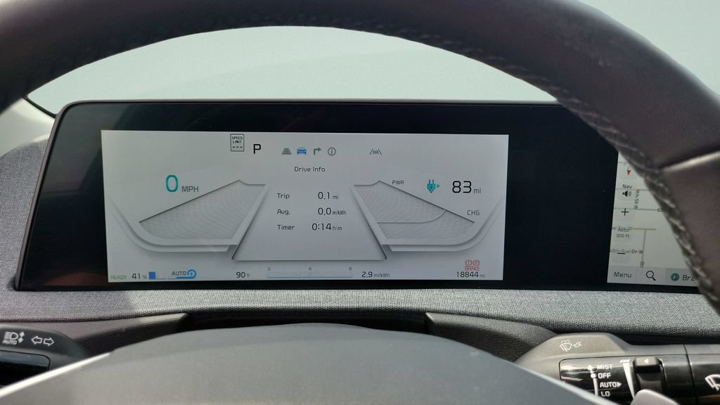 Used 2023 Kia EV6 Wind RWD image 23