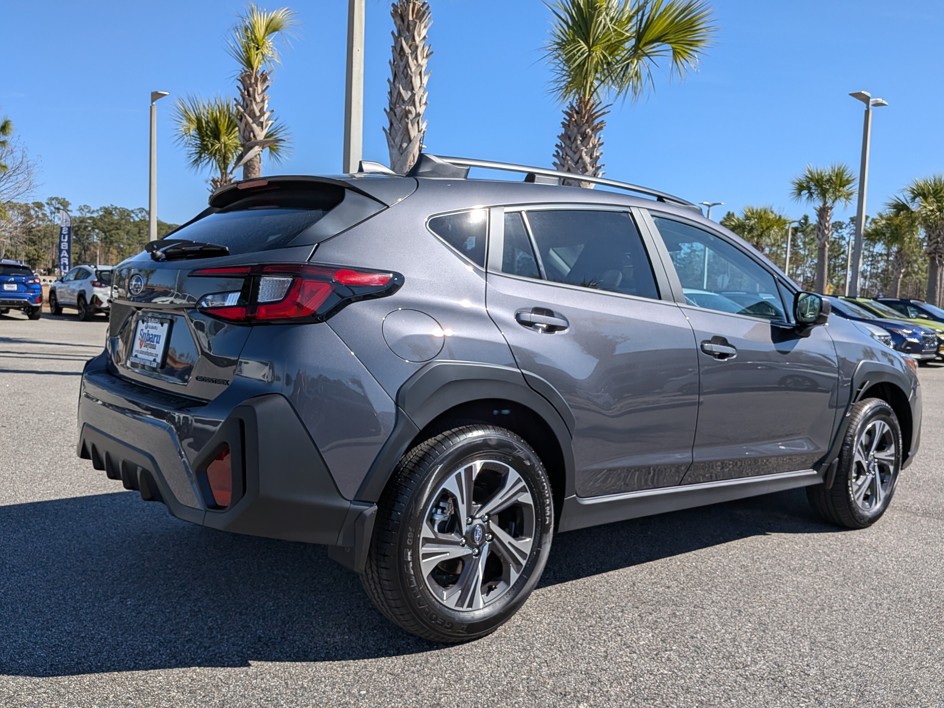 Used 2026 Subaru Crosstrek 2.5i Premium AWD/4WD image 4