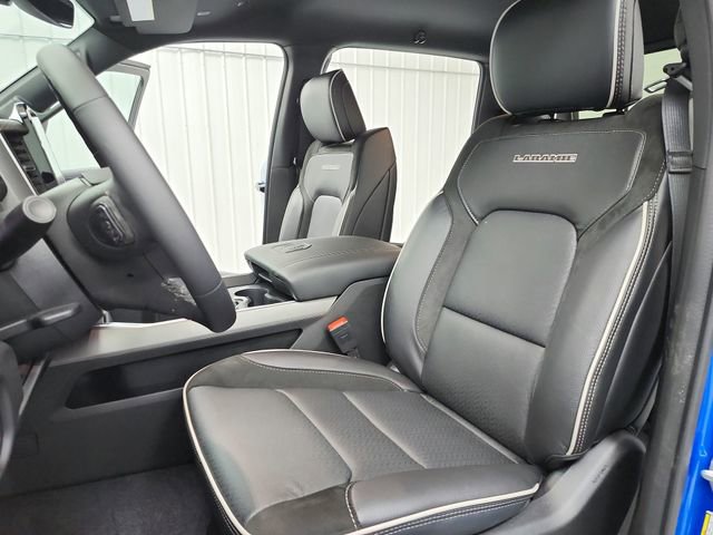 New 2026 RAM 1500 Laramie w/ Night Edition AWD/4WD image 11