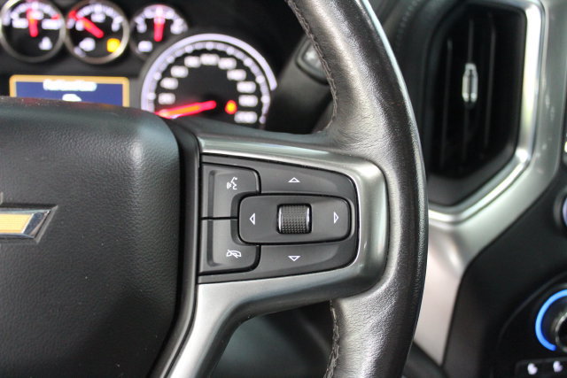 Used 2020 Chevrolet Silverado 1500 LTZ w/ LTZ Premium Package AWD/4WD image 17