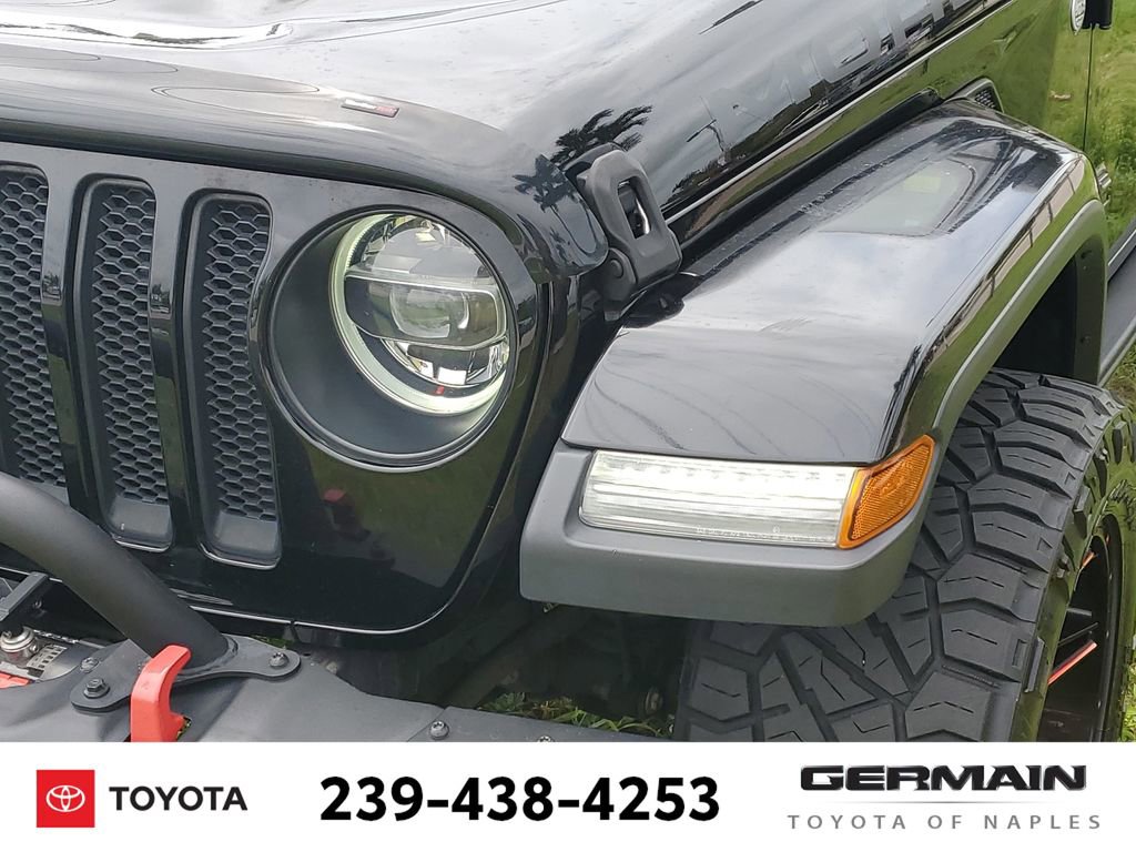 Used 2018 Jeep Wrangler Unlimited Sahara w/ Quick Order Package 24M Moab image 15