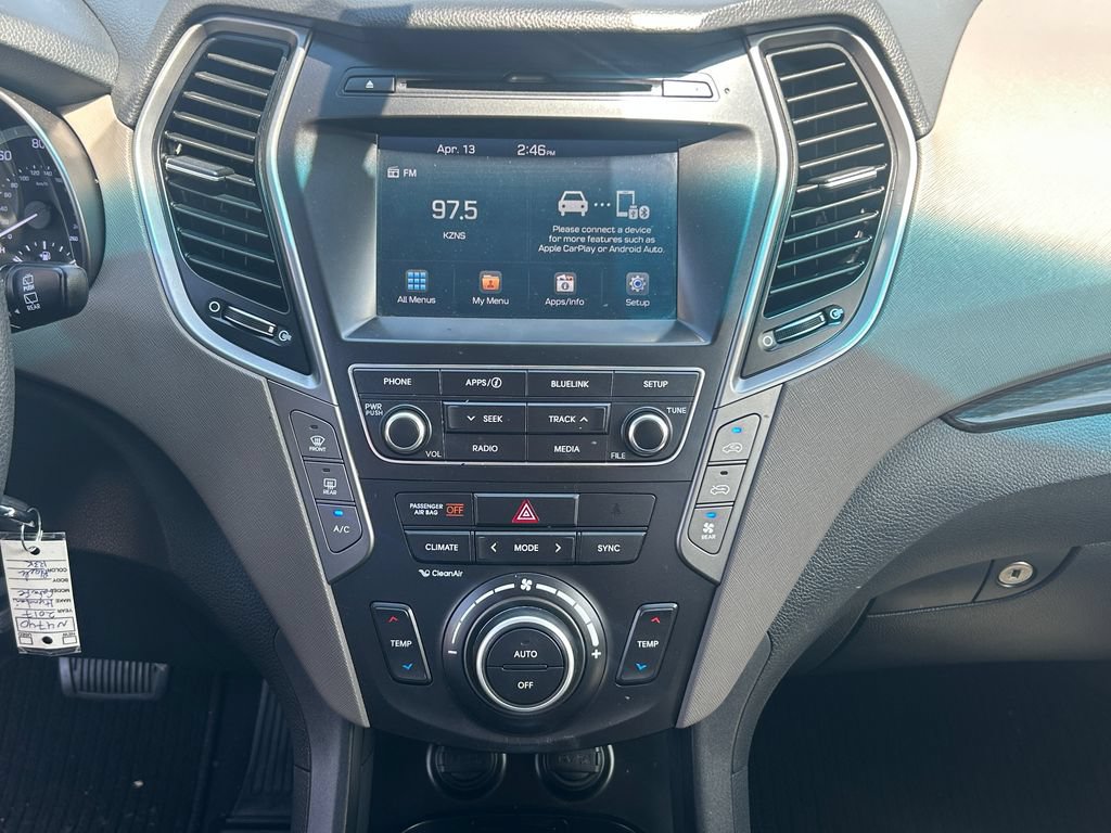 Used 2017 Hyundai Santa Fe SE w/ Cargo Package AWD/4WD image 14