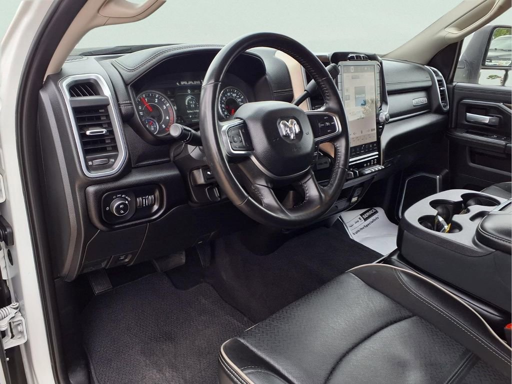 Used 2024 RAM 2500 Laramie AWD/4WD image 8