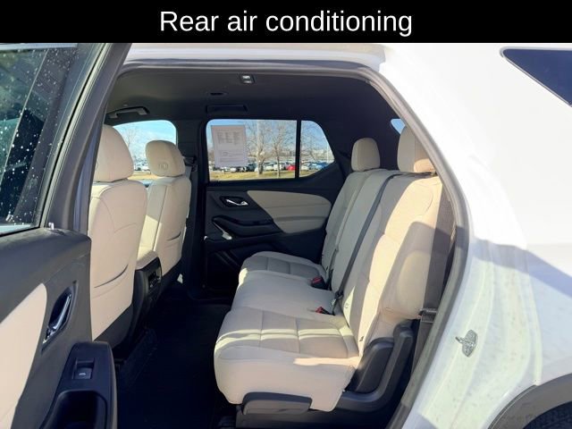 Used 2024 Chevrolet Traverse LS image 9