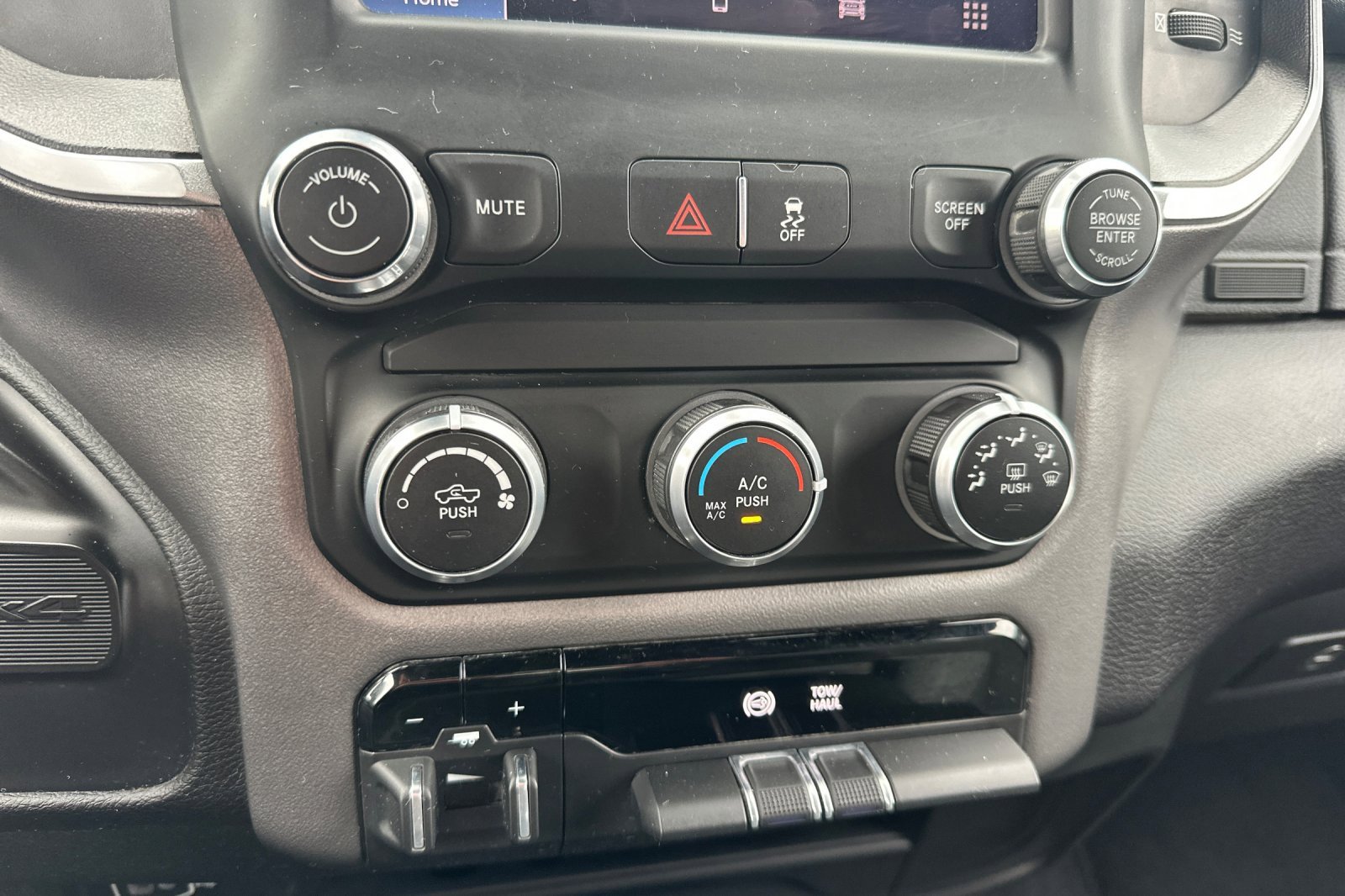 Used 2023 RAM 3500 Big Horn w/ Level 1 Equipment Group image 27