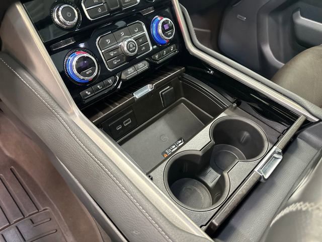 Used 2022 GMC Yukon XL Denali AWD/4WD image 33