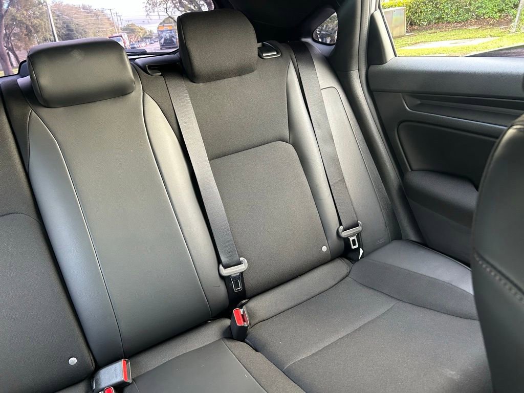Used 2023 Honda Civic Sport image 15
