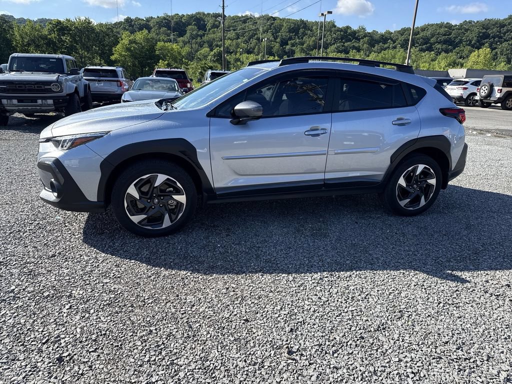 Used 2024 Subaru Crosstrek 2.5i Limited AWD/4WD image 3