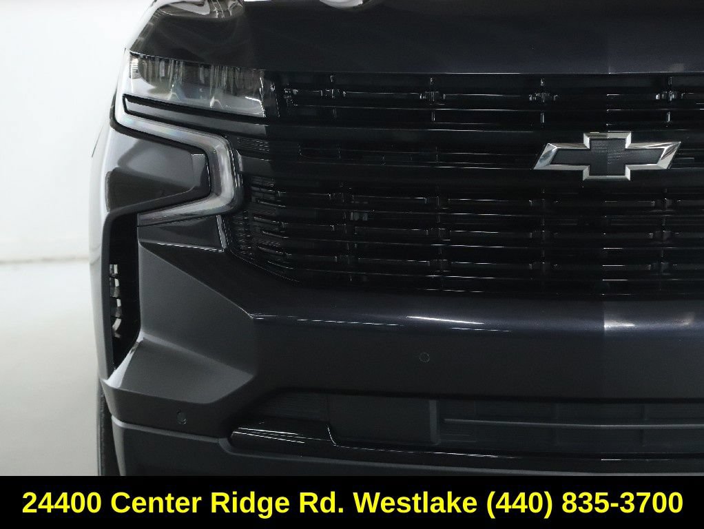 Used 2024 Chevrolet Suburban RST RWD image 7