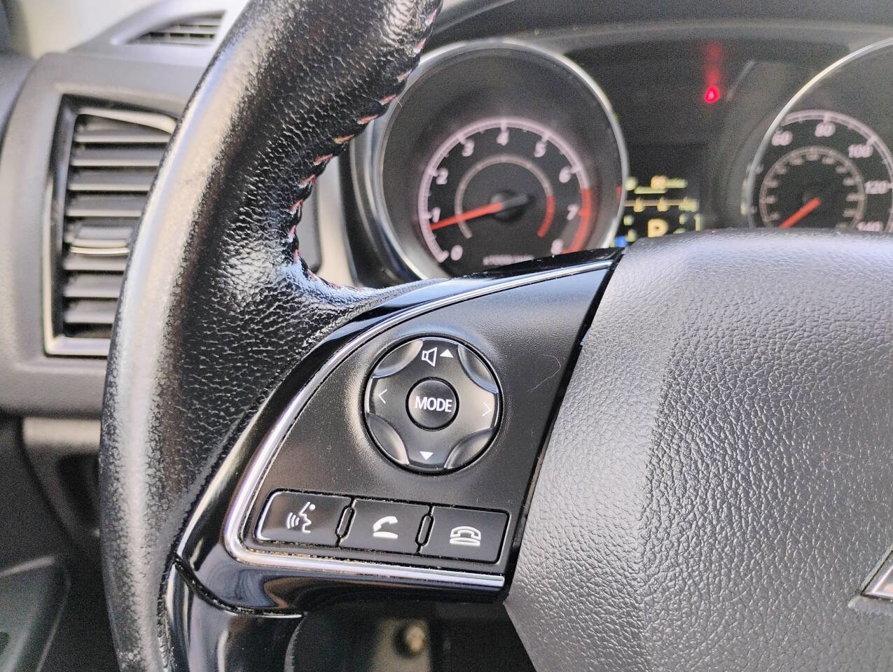 Used 2023 Mitsubishi Outlander Sport AWD image 21