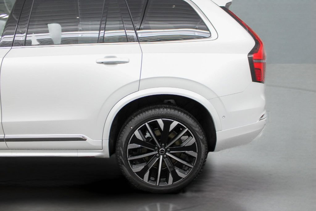 New 2026 Volvo XC90 B6 Ultra w/ Protection Package AWD/4WD image 33