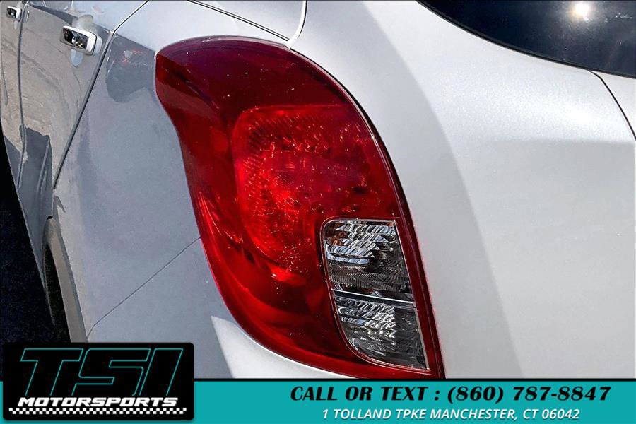 Used 2013 Buick Encore Premium FWD image 29