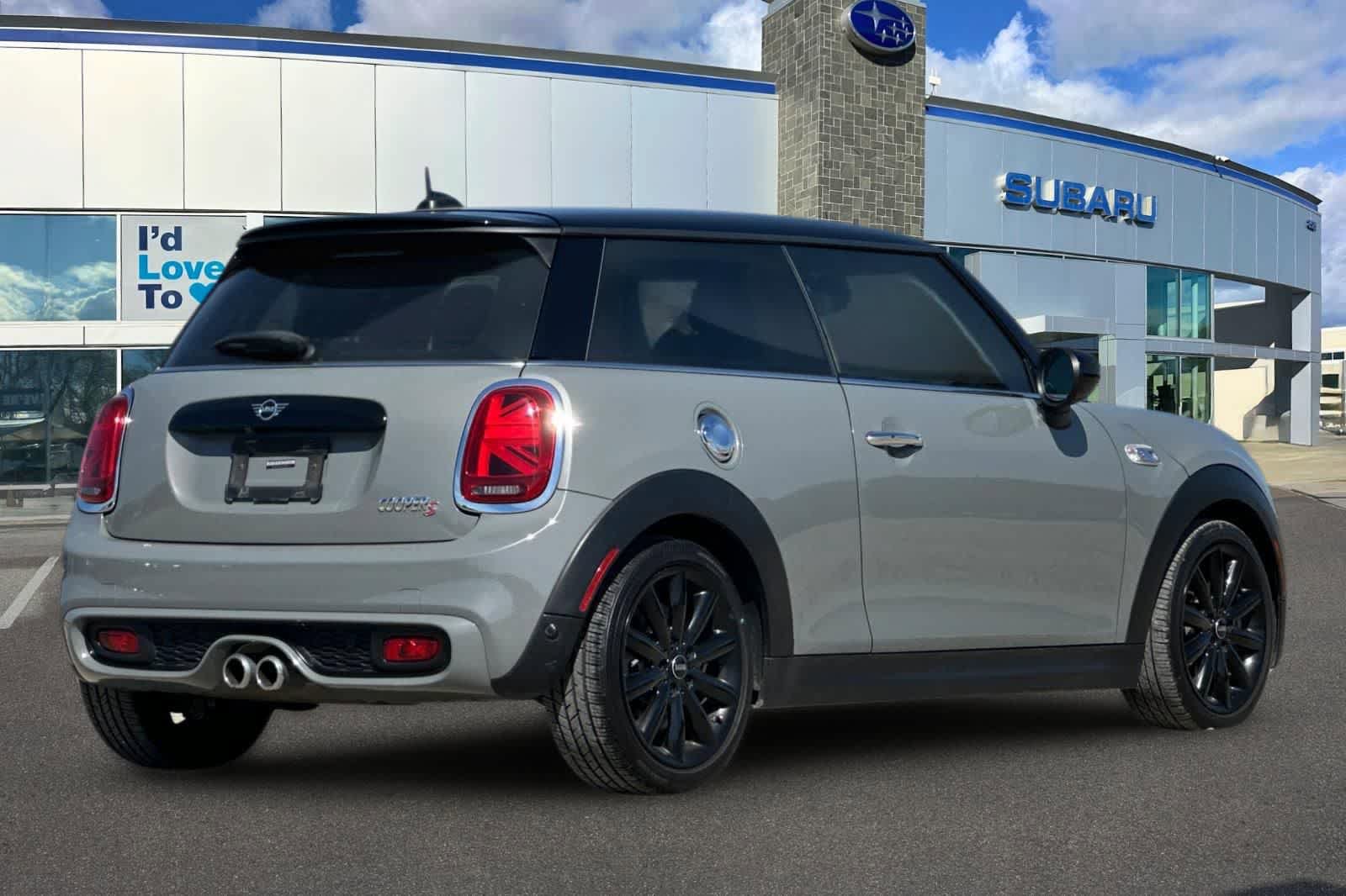 Used 2020 MINI Cooper S w/ Storage Package FWD video 2