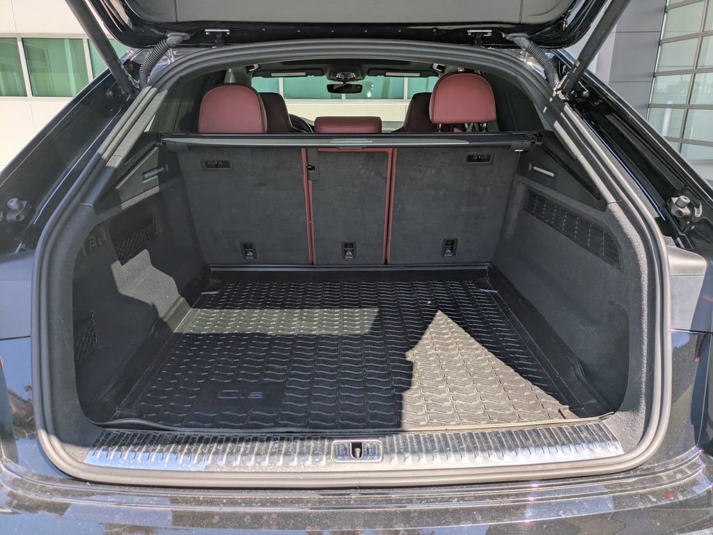 Used 2022 Audi SQ8 Premium Plus w/ Executive Package image 14