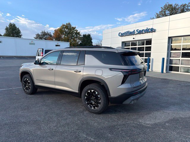 New 2027 Chevrolet Traverse Z71 w/ Enhanced Driving Package AWD/4WD image 6
