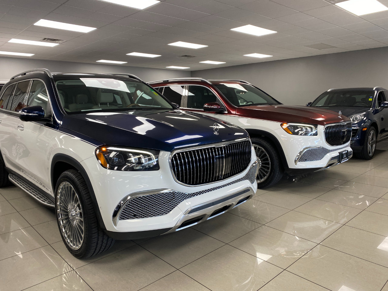 Used 2020 Mercedes-Benz GLS 450 4MATIC image 48