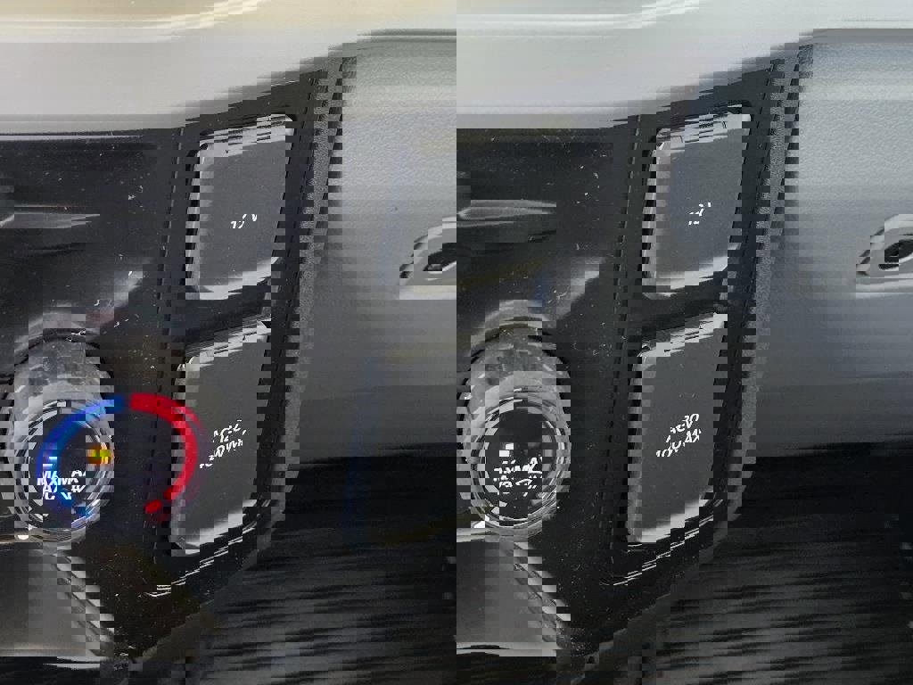 New 2026 Ford F350 XL w/ XL Chrome Package image 18