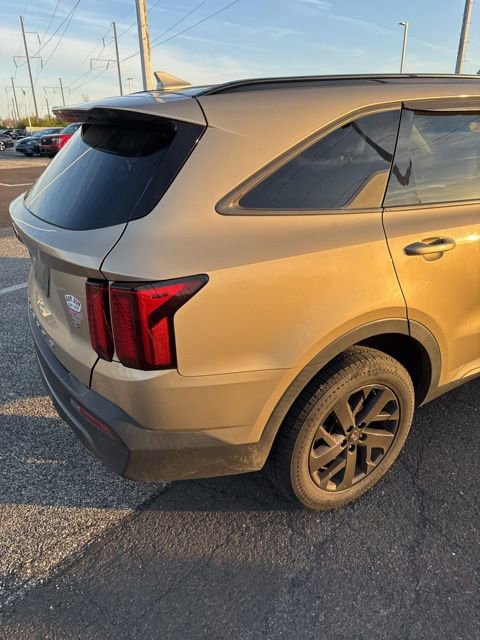 Used 2021 Kia Sorento S AWD/4WD image 17