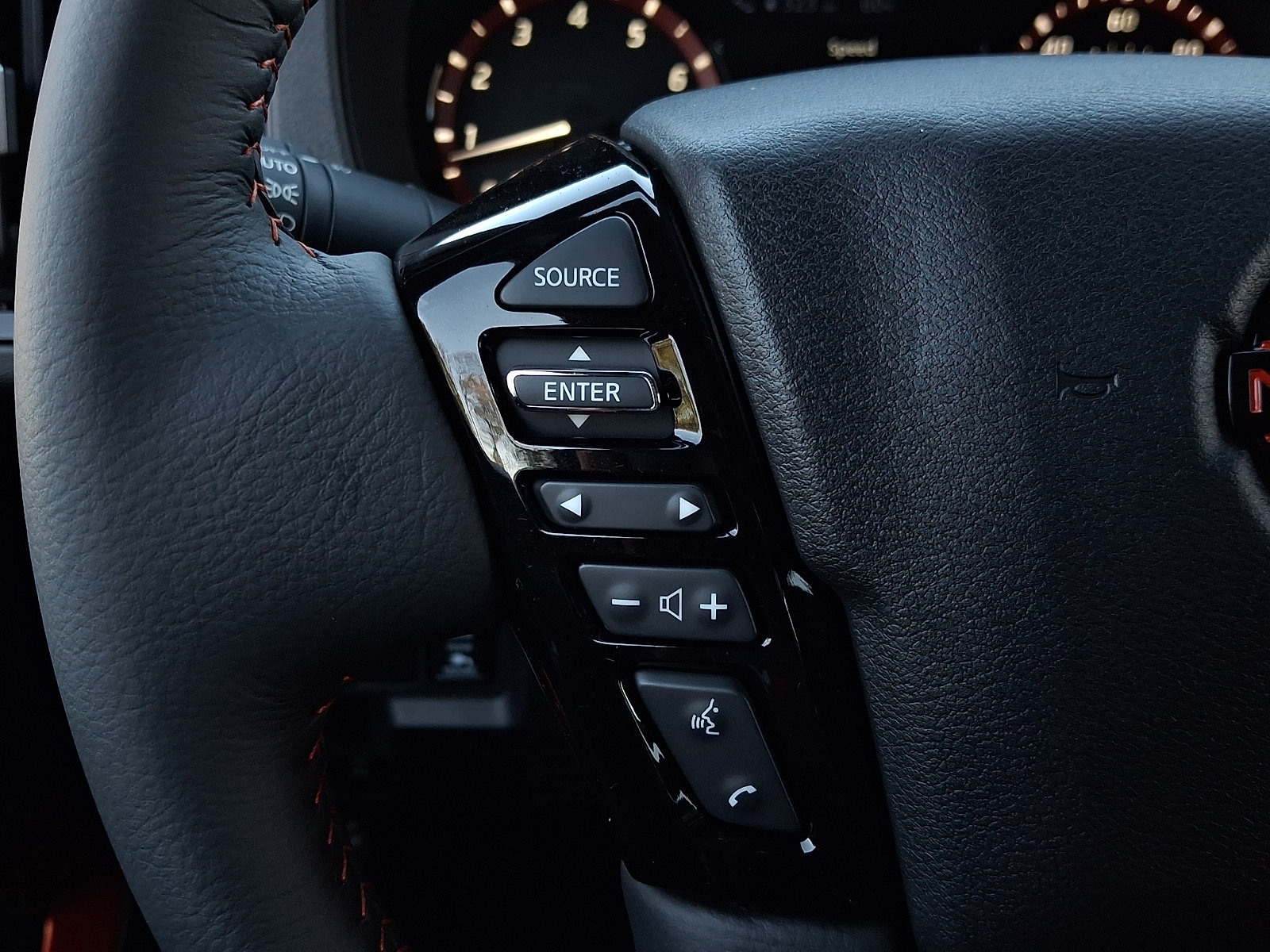 New 2027 Nissan Frontier PRO-4X AWD/4WD image 13