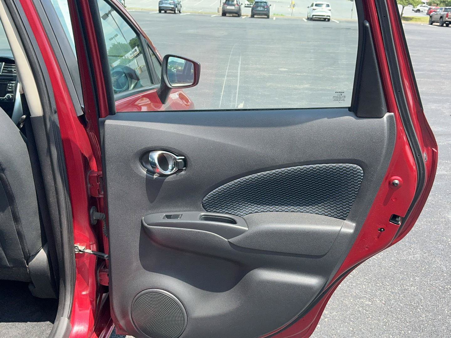 Used 2016 Nissan Versa Note SV FWD image 30