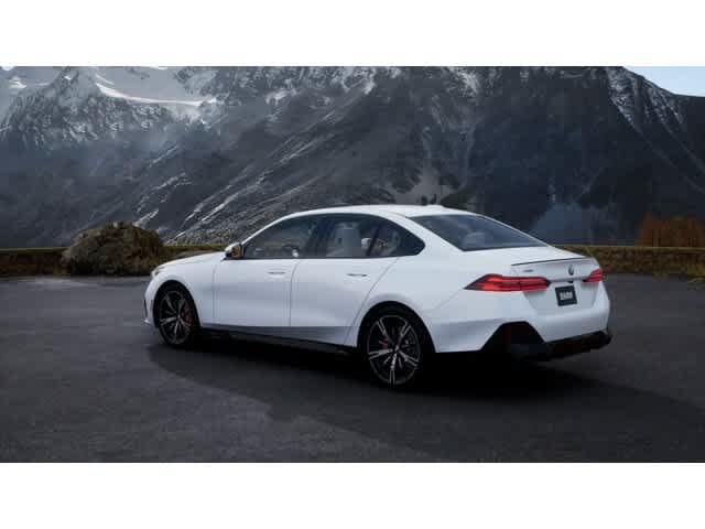New 2027 BMW 540i xDrive w/ M Sport Package AWD/4WD image 2
