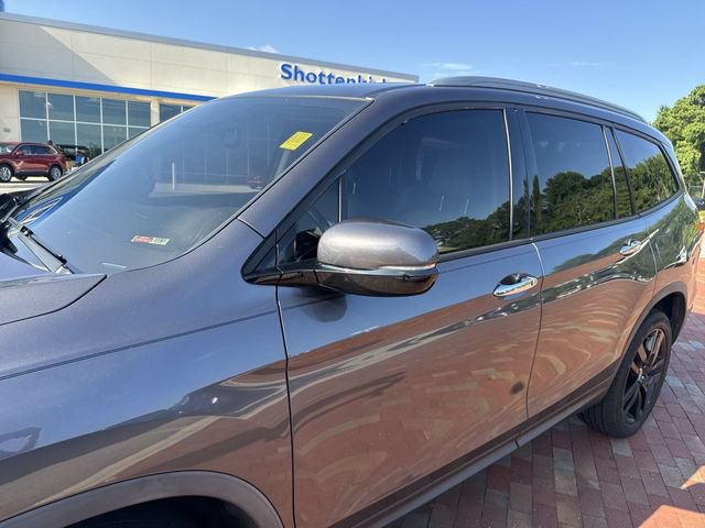 Used 2017 Honda Pilot Touring image 5
