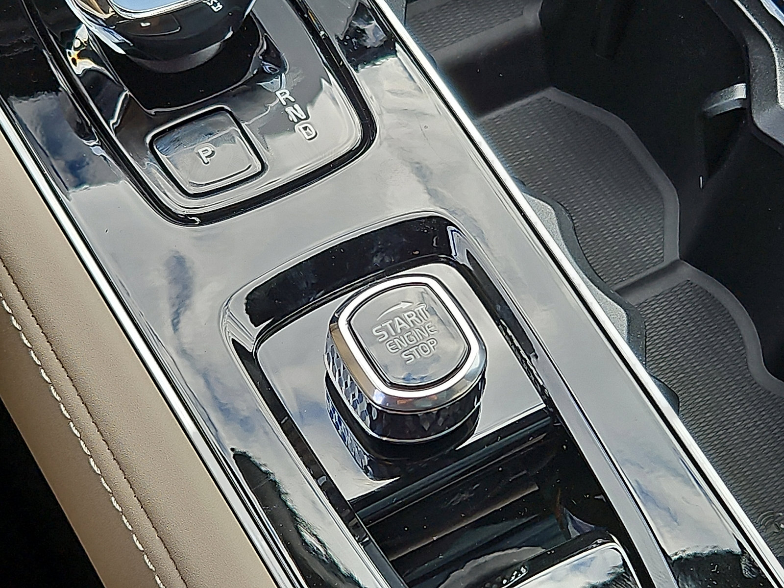 New 2026 Volvo XC90 B6 Ultra w/ Lounge Package image 20