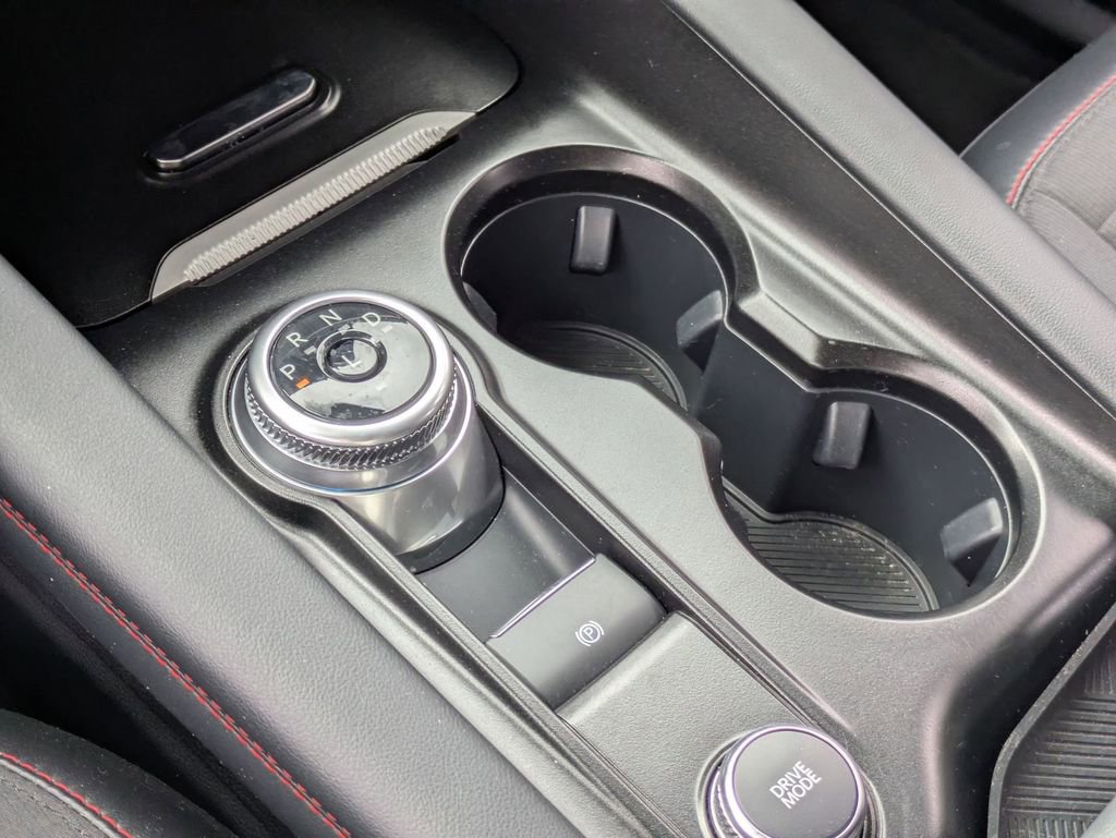 Used 2025 Ford Explorer ST-Line w/ ST-Line Street Pack image 23