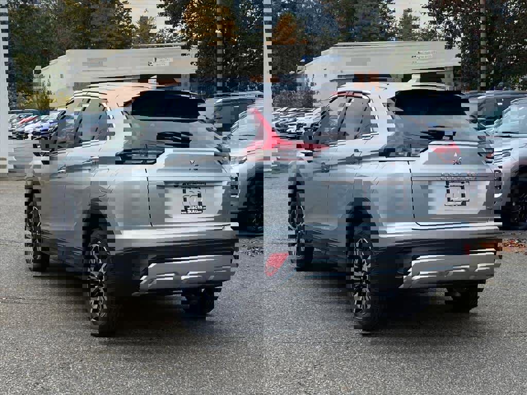 New 2026 Mitsubishi Eclipse Cross SE image 3
