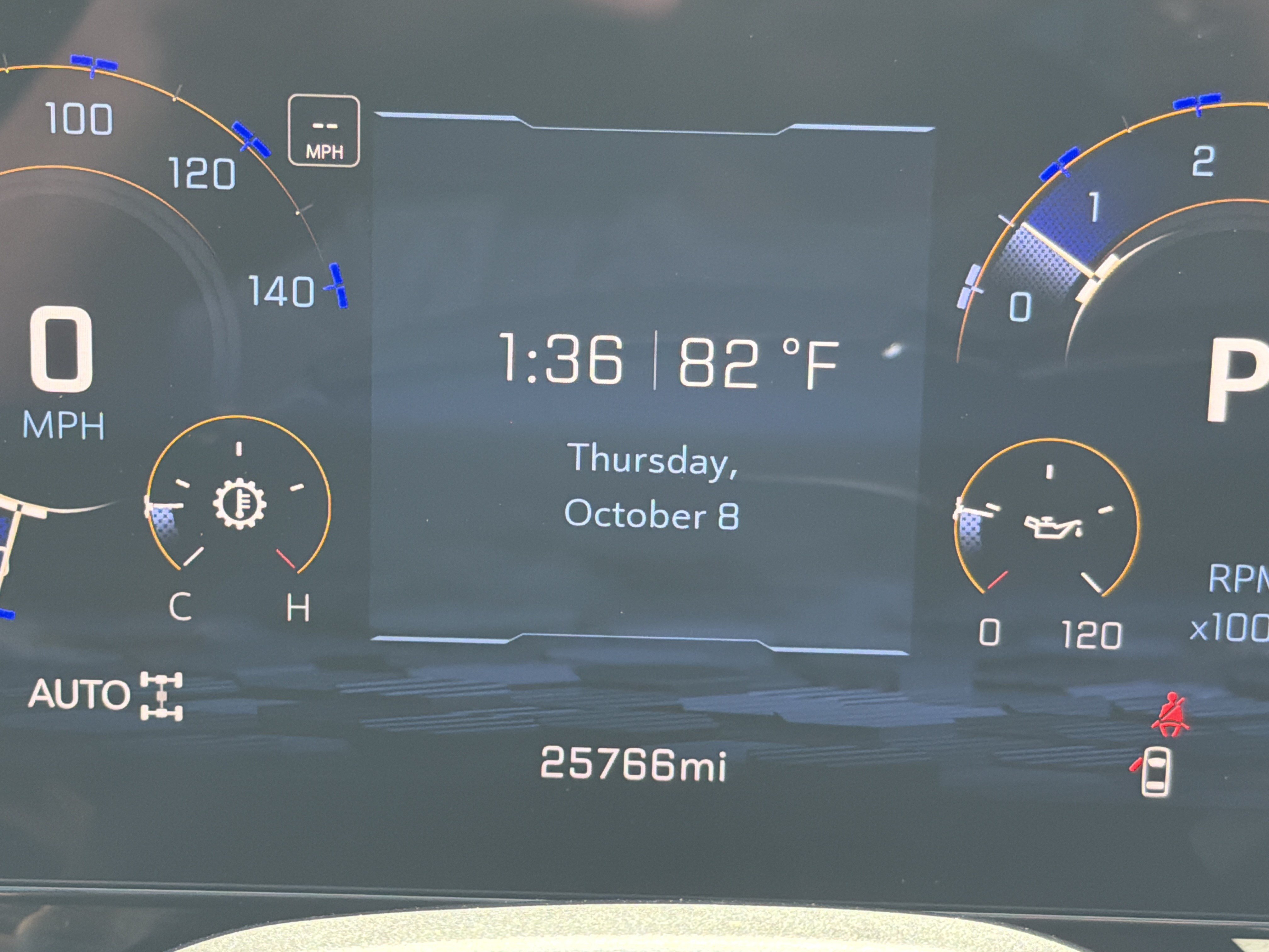 Used 2025 Chevrolet Suburban High Country AWD/4WD image 28