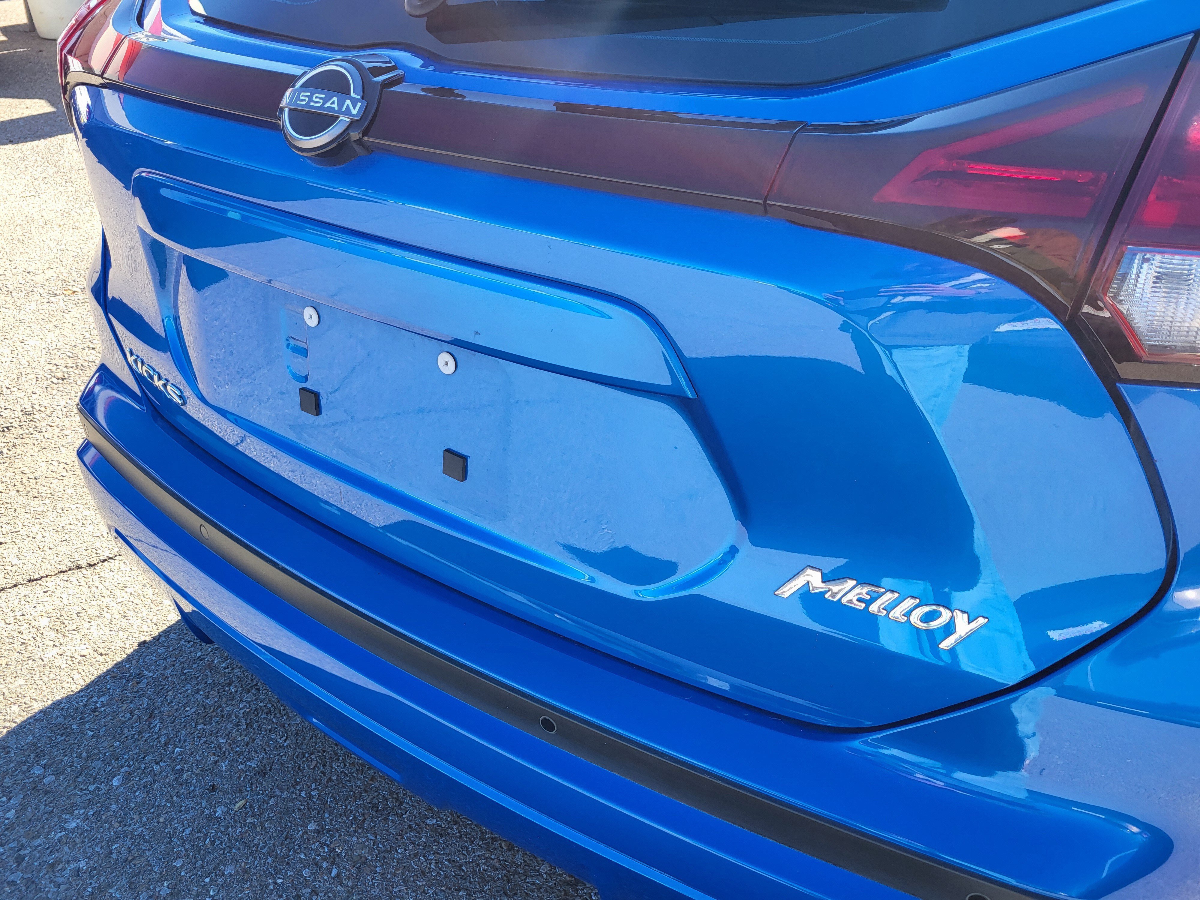 Certified 2025 Nissan Kicks Play S FWD image 12