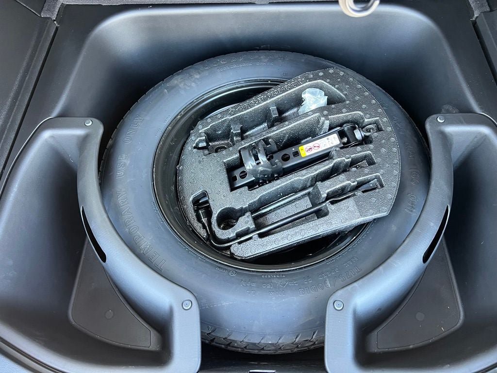 Used 2021 Jeep Grand Cherokee Laredo RWD image 6