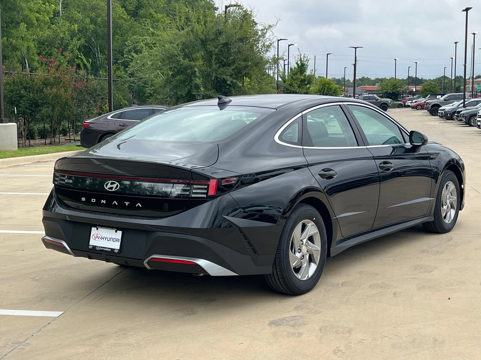 New 2026 Hyundai Sonata SE FWD image 11