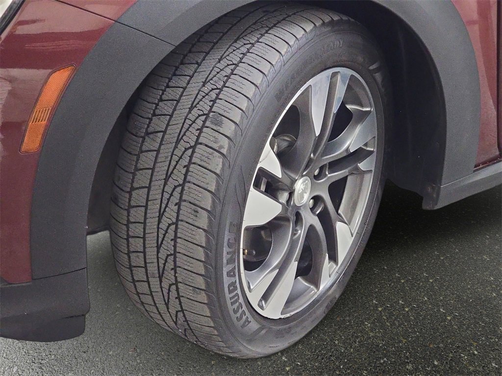 Used 2018 Buick Regal Essence w/ Driver Confidence Package #1 image 35