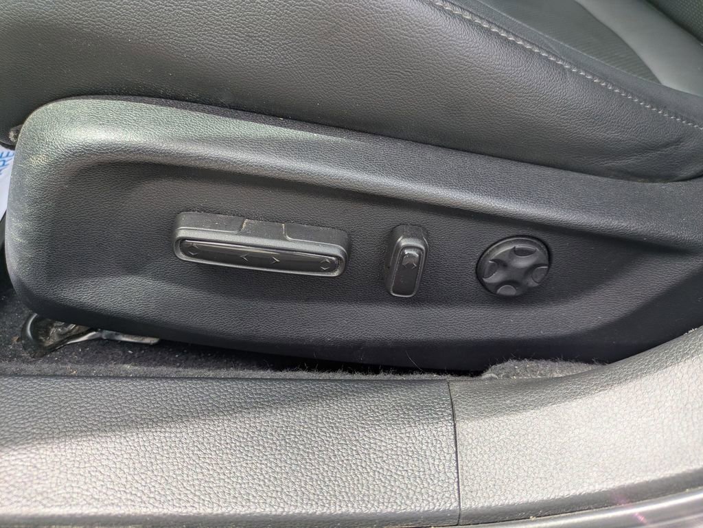 Used 2022 Honda Accord EX-L image 14