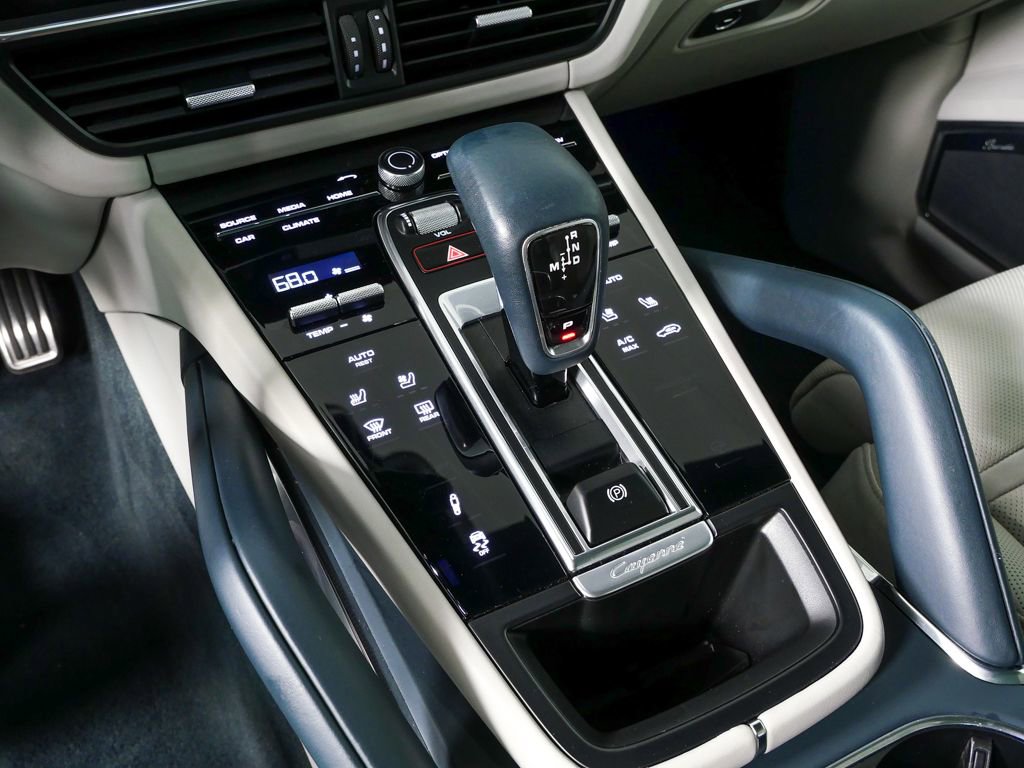 Certified 2021 Porsche Cayenne Turbo AWD/4WD image 19