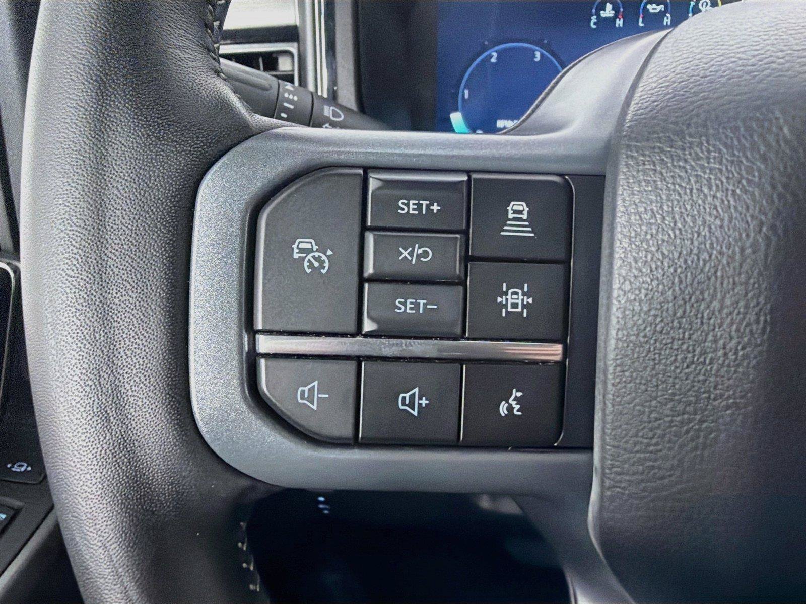 Used 2024 Ford F250 Lariat w/ Lariat Ultimate Package AWD/4WD image 13
