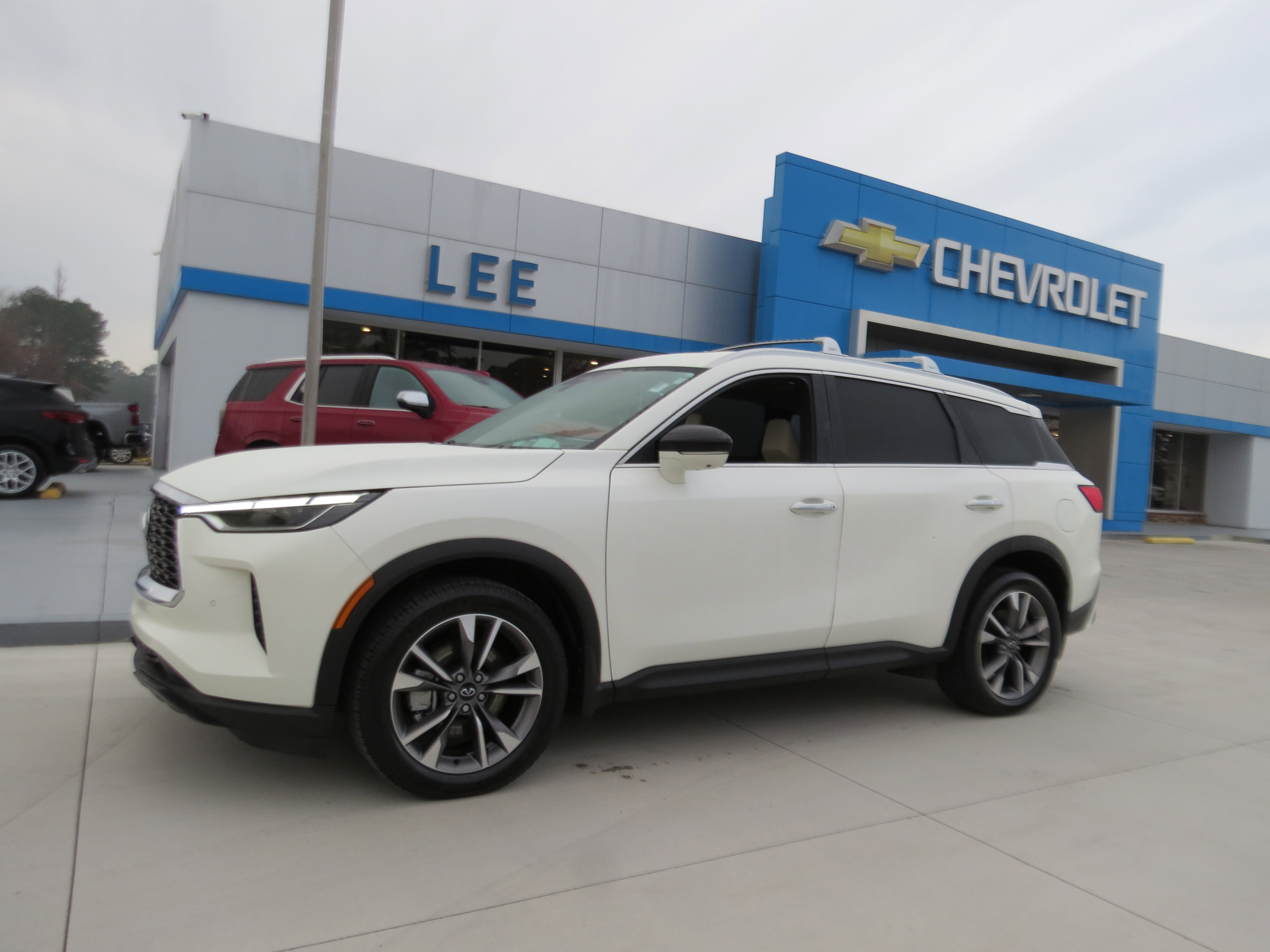 Used 2023 INFINITI QX60 Luxe w/ Cargo Package