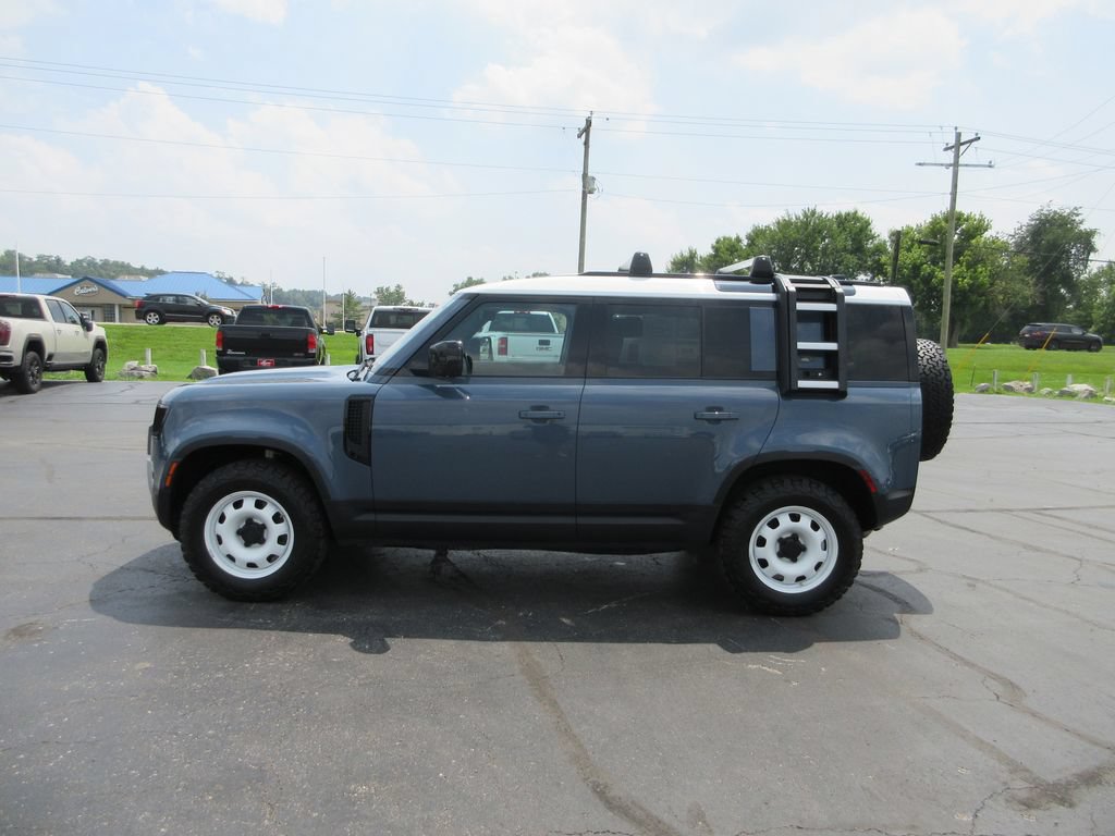 Used 2021 Land Rover Defender 110 AWD/4WD image 9
