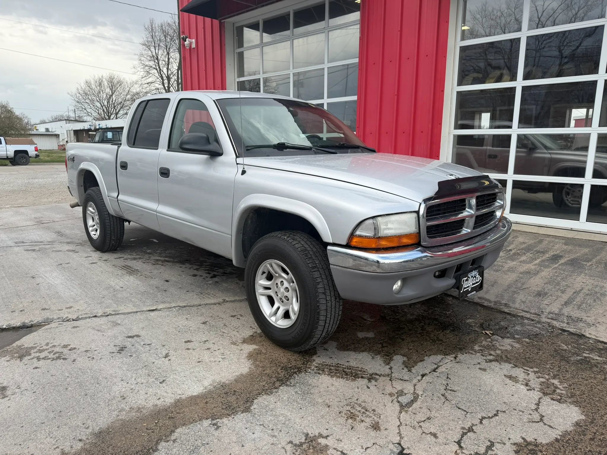Used 2004 Dodge Dakota SLT w/ PWR Convenience Group AWD/4WD image 2