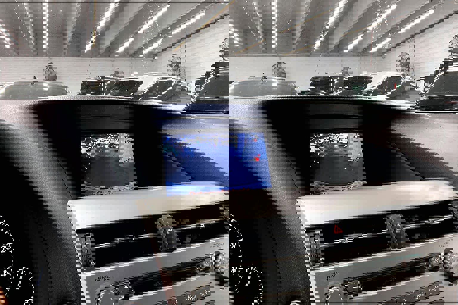 Used 2011 Lexus RX 450h 2WD w/ Premium Pkg image 24