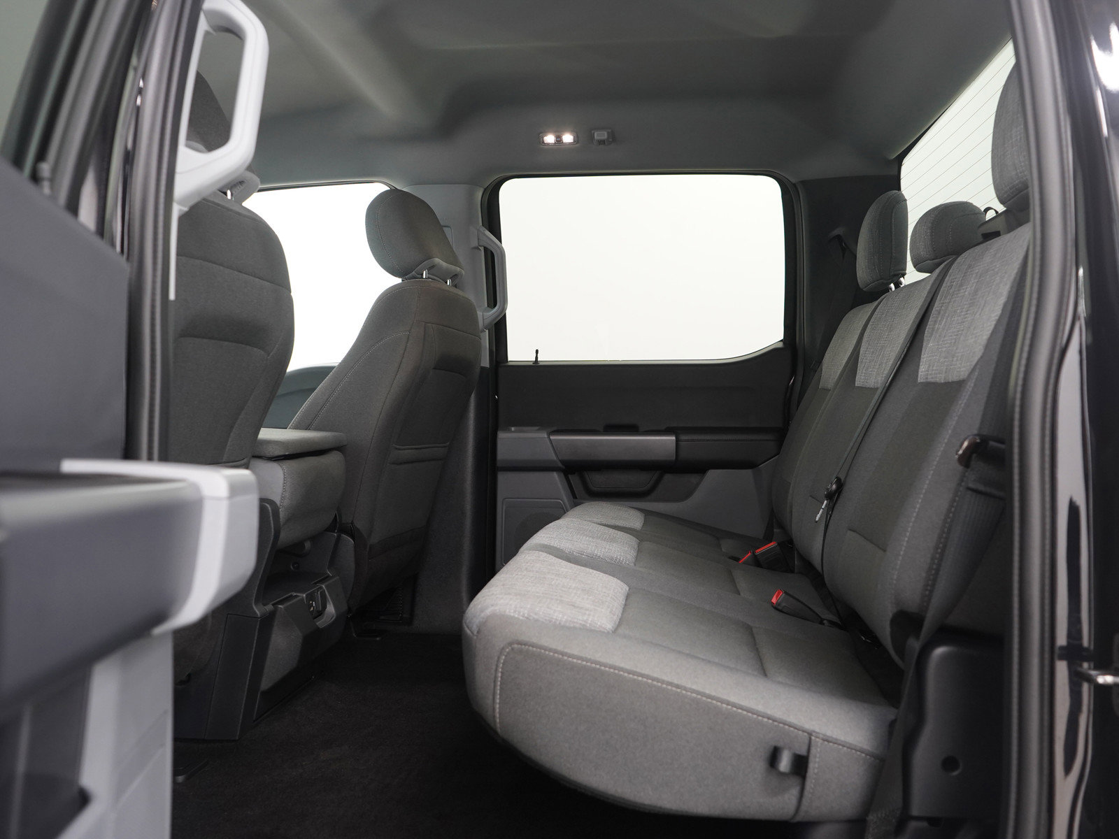 Used 2021 Ford F150 XLT image 19